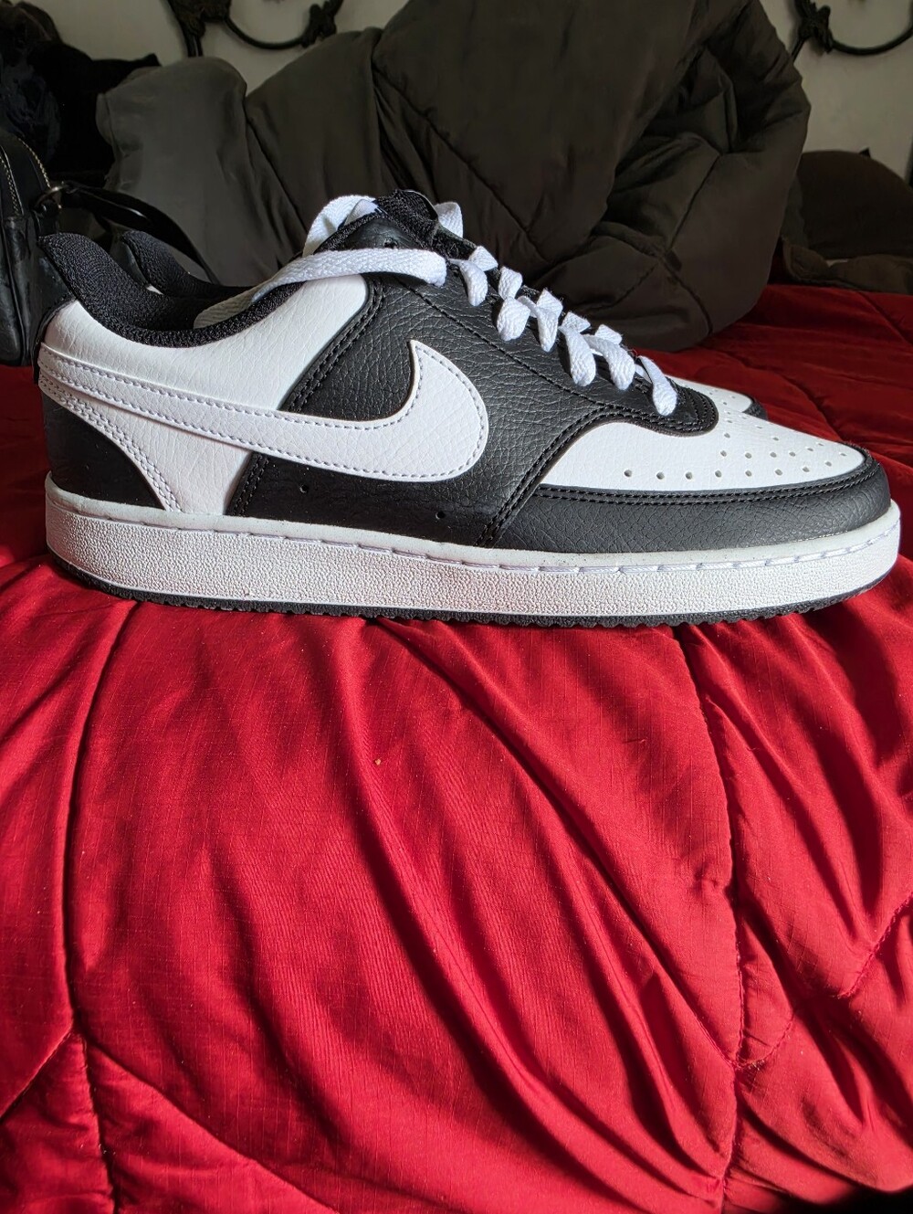Nike FIRE! NWOB! Court Vision Low Sneakers in Bkack/White. Sz 7.5 R2S! - Picture 6 of 13